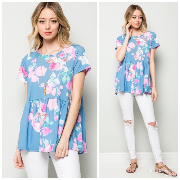 🌸LAST 1! Beautiful Blue Floral Swing Top! - Picture 4 of 7